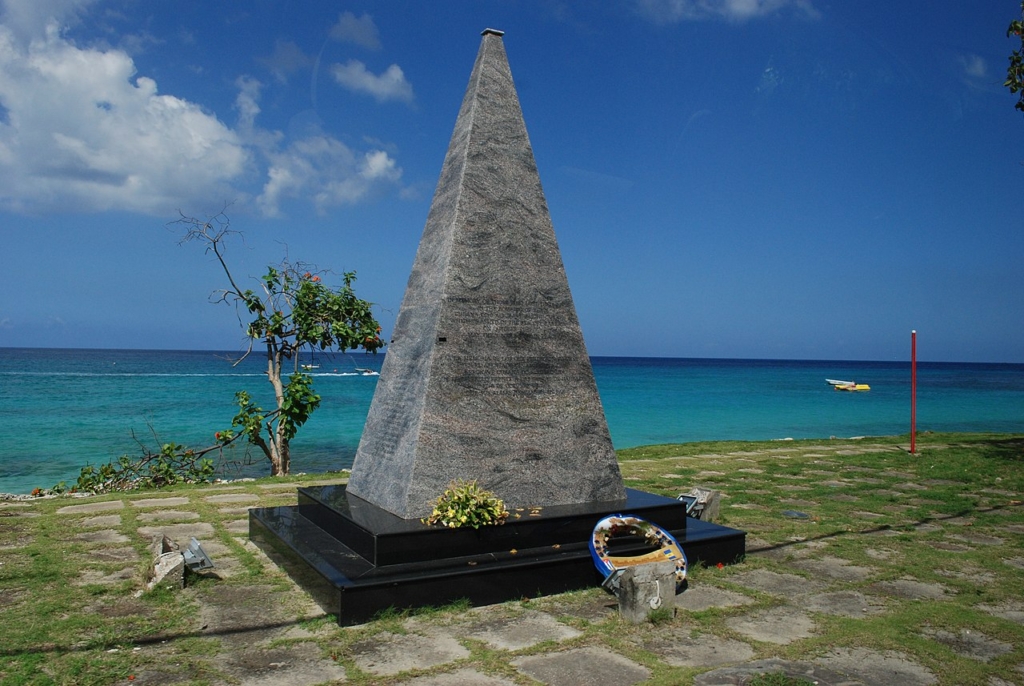 Паметника на загиналите в полет 455 в Барбадос