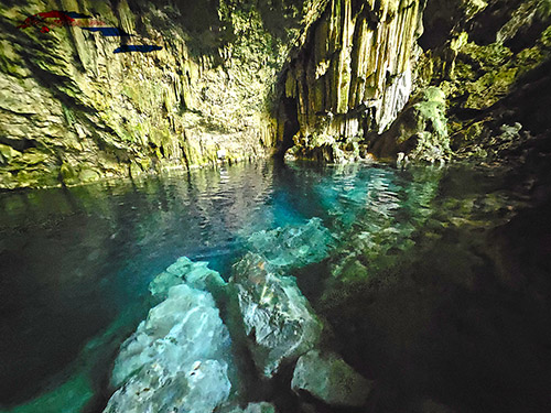 Пещерата Сатурно Куба