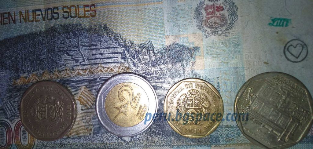 Обмяна на пари в Перу